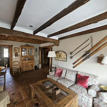 Сasa de vacaciones Imeda Casa Pinos *